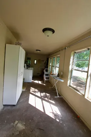 $63,500 | 810 North Wall Street, Shamrock, TX 79079