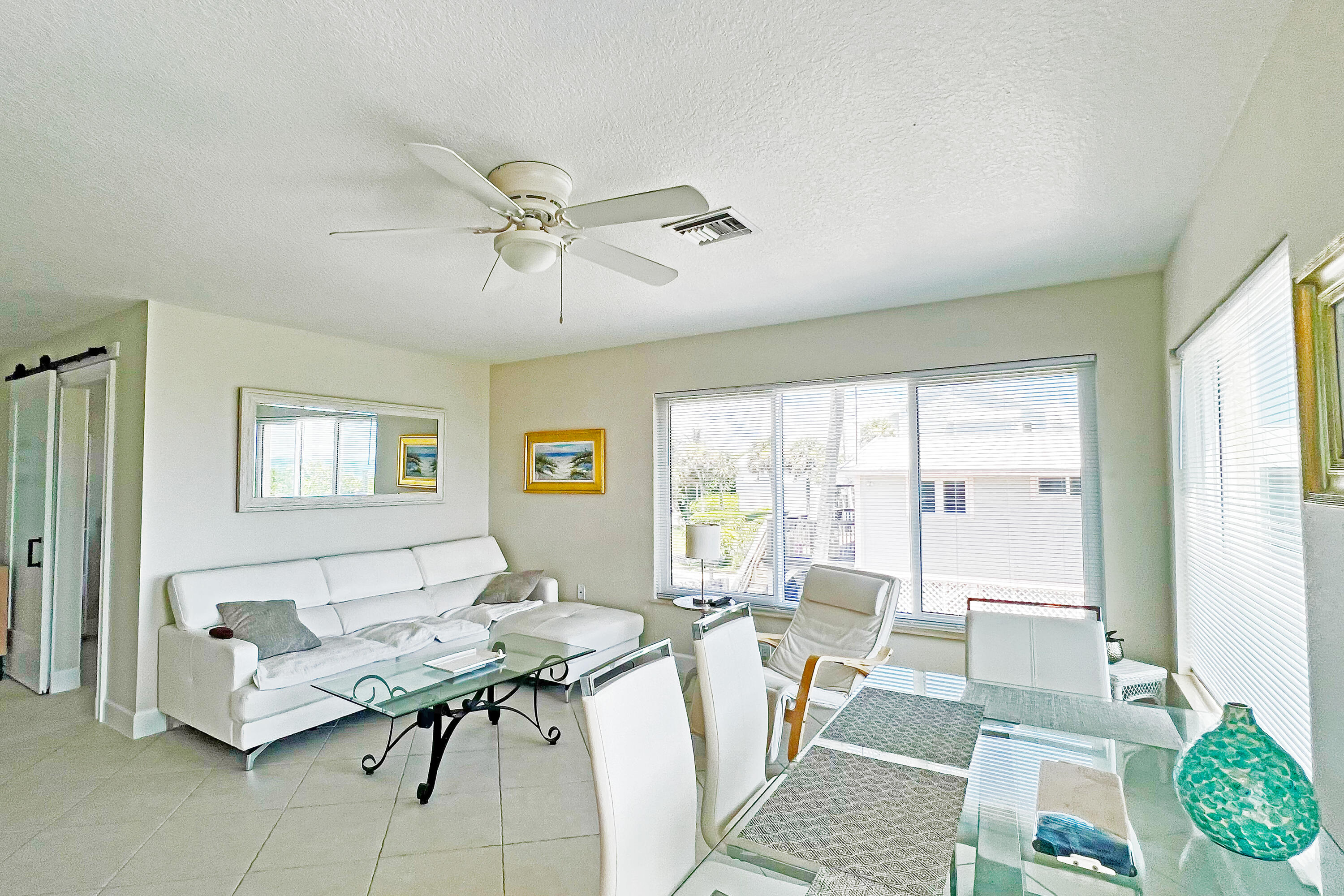 3541 Northeast Ocean Boulevard, Unit 4 Jensen Beach, FL 34957 - Photo 8 of 34 Living Room