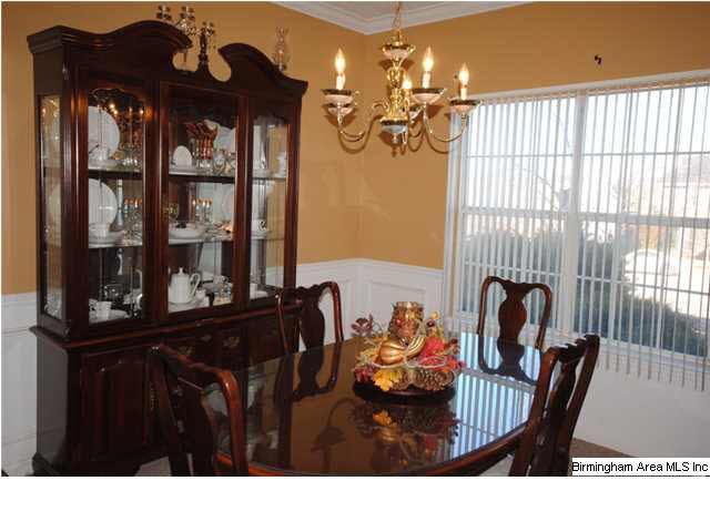 114 Brook Circle Pelham, AL 35124 - Photo 7 of 32