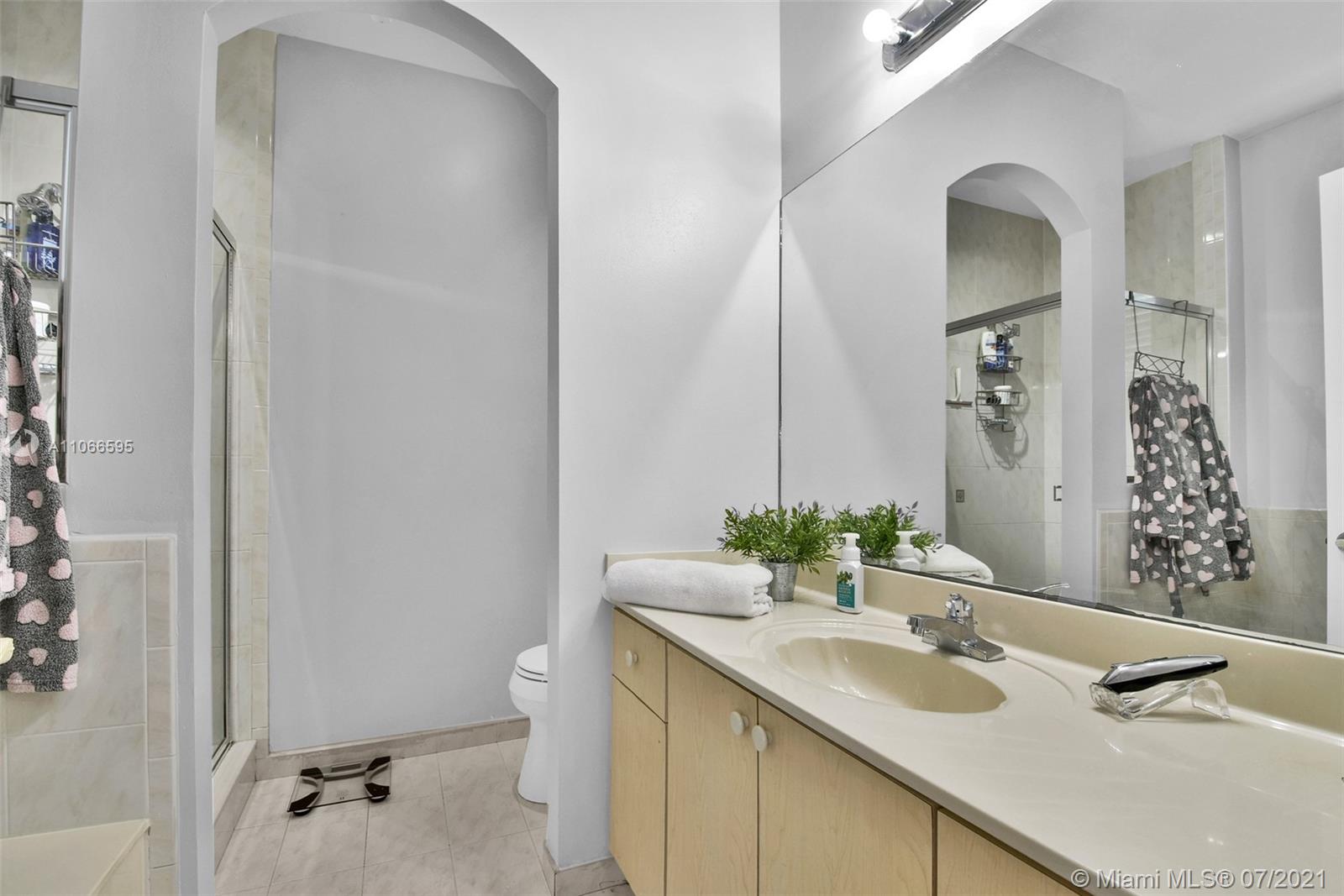 3079 Southwest 153rd Path Miami, FL 33185 - Photo 21 of 46