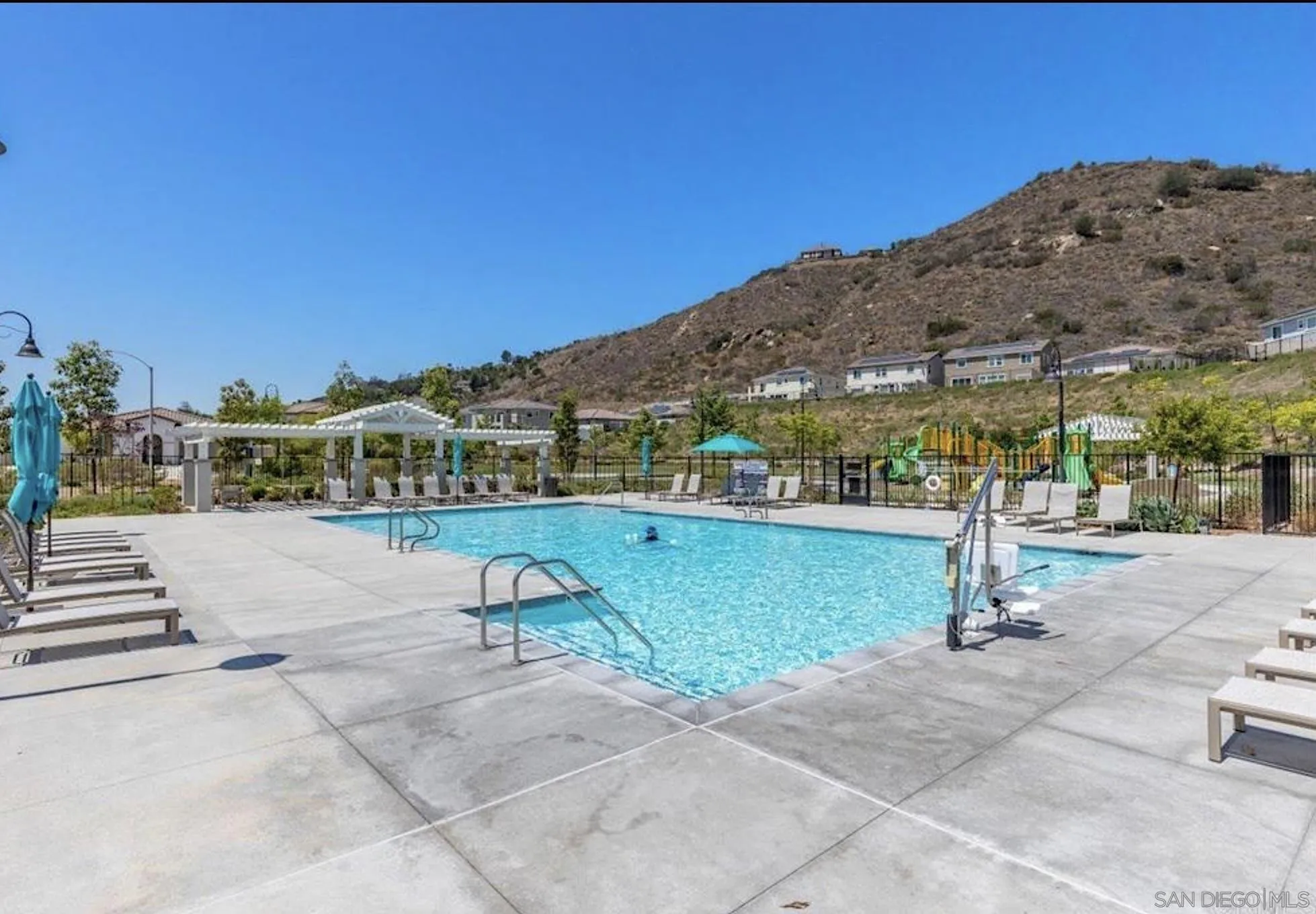 4633 Quiet Ridge Lane Fallbrook, CA 92028 - Photo 22 of 24