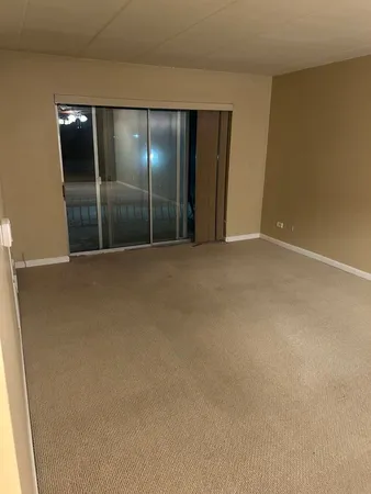 $89,900 | 3235 South Manor Drive, Unit 104, Lansing, IL 60438