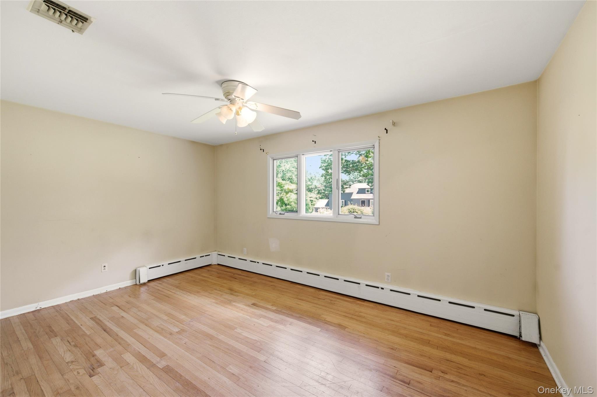58 Juniper Road Kings Park, NY 11754 - Photo 17 of 33