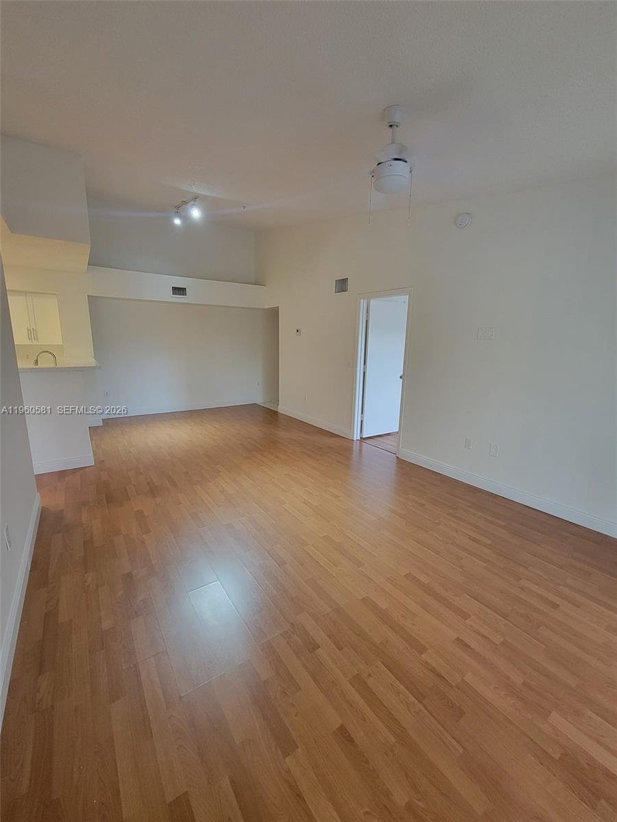 2051 Renaissance Boulevard, Unit 304 Miramar, FL 33025 - Photo 7 of 20