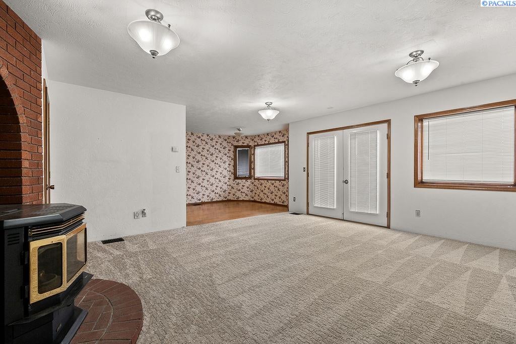 5420 West Livingston Road Pasco, WA 99301 - Photo 16 of 30 Gallery Image 16