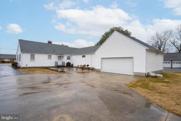 $385,000 | 202 Gumboro Road, Selbyville, DE 19975