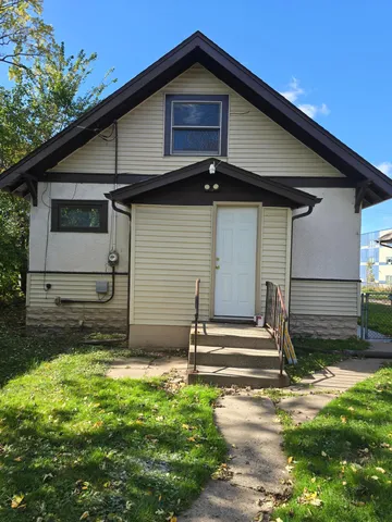 $279,900 | 4105 4th Street Northeast, Columbia Heights, MN 55421