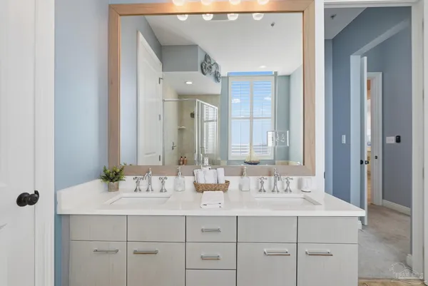 $1,250,000 | 6422 W Highway, Unit 1505, Panama City Beach, FL 32407