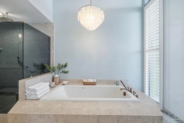 $1,250,000 | 6422 W Highway, Unit 1505, Panama City Beach, FL 32407