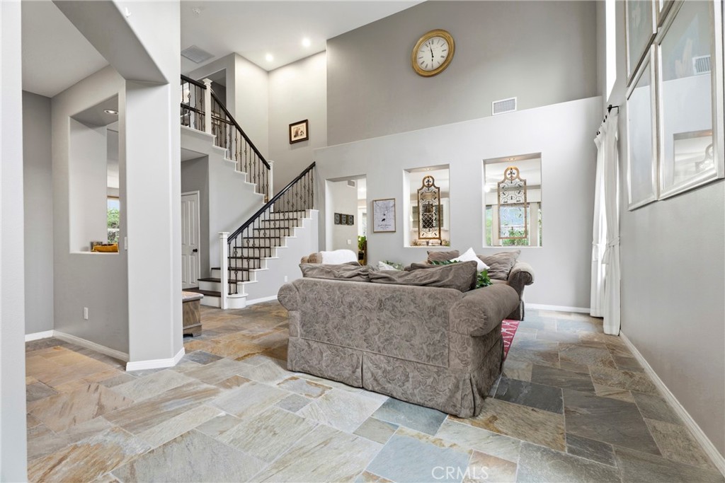 26004 Twain Place Stevenson Ranch, CA 91381 - Photo 3 of 44