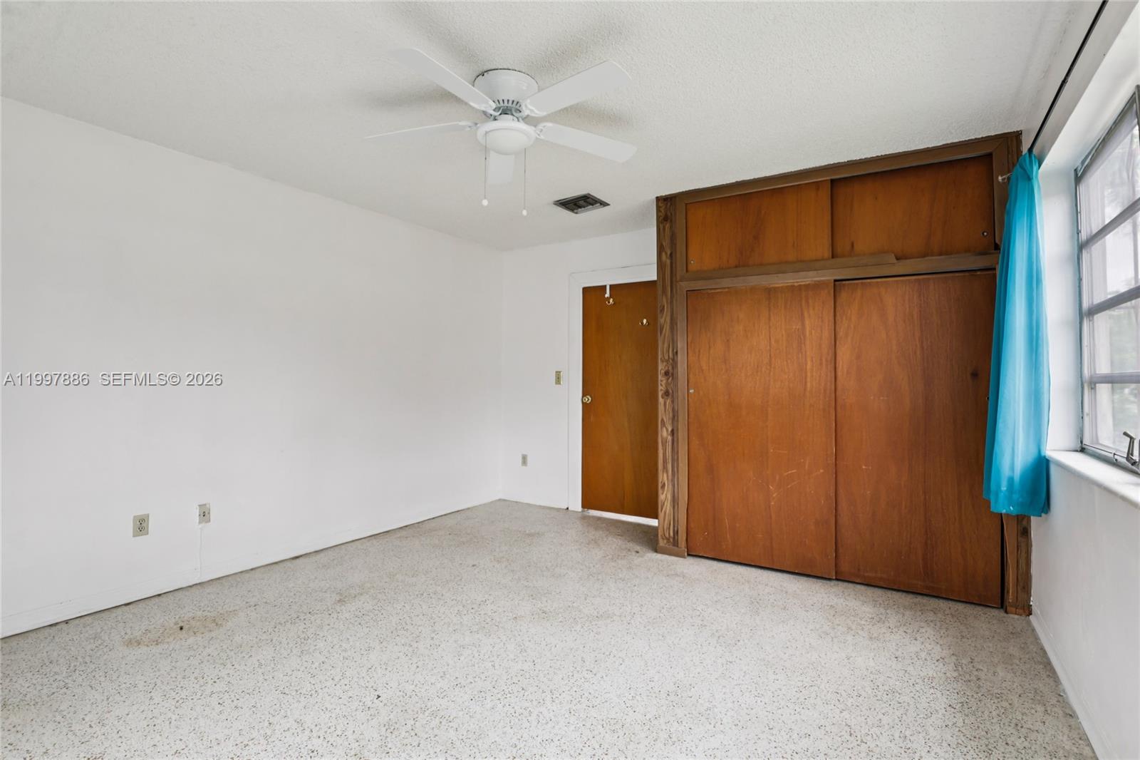 4756 Southwest 7th Street Miami, FL 33134 - Photo 13 of 25