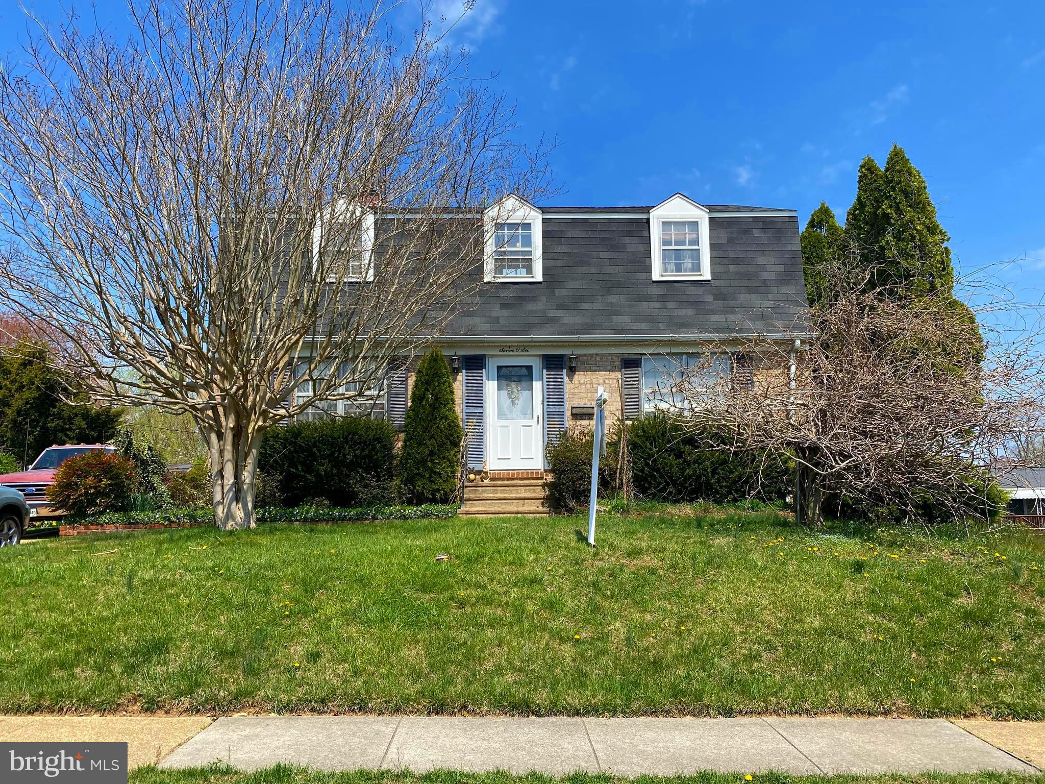 706 Crosby Road Baltimore, MD 21228 - Photo 2 of 89 Lovely Dutch Colonial, a block from the park!