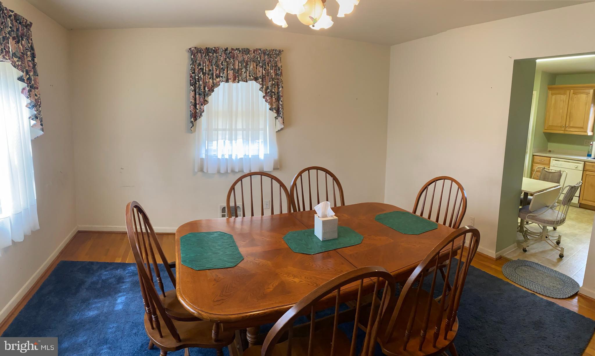 706 Crosby Road Baltimore, MD 21228 - Photo 24 of 89 Roomy formal dining off kitchen