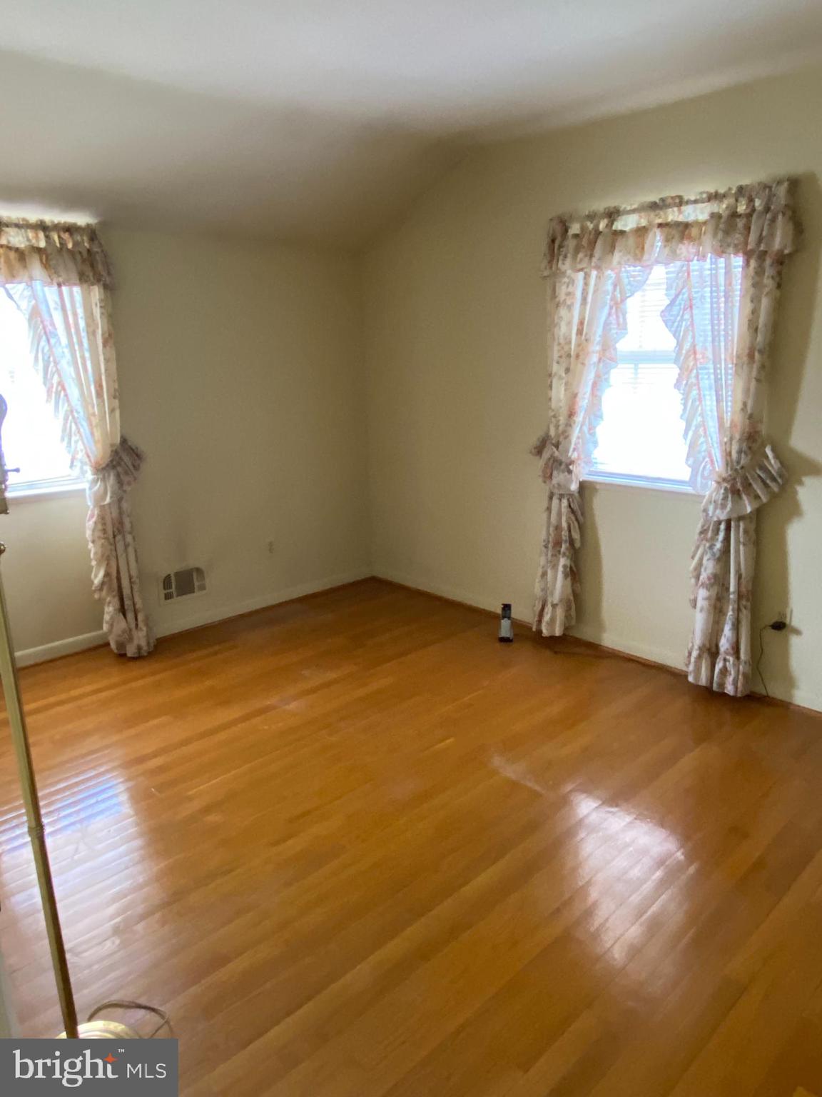 706 Crosby Road Baltimore, MD 21228 - Photo 31 of 89 bedroom 3