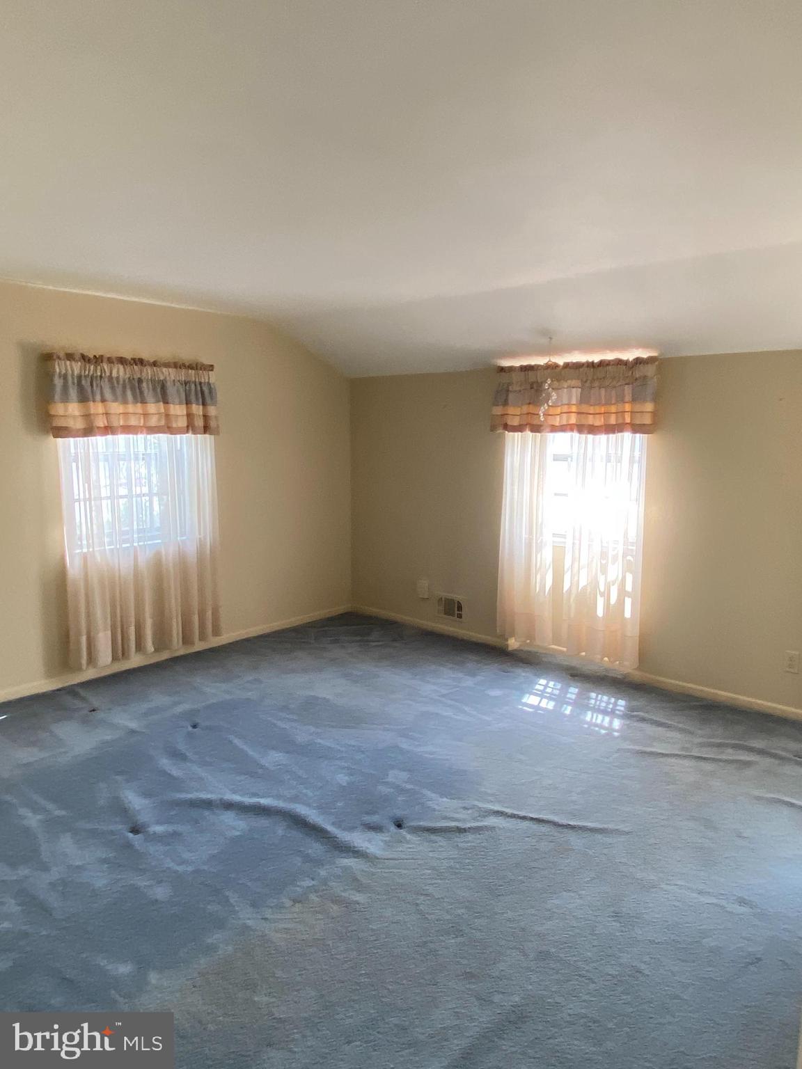 706 Crosby Road Baltimore, MD 21228 - Photo 43 of 89 Master bedrm 2nd view