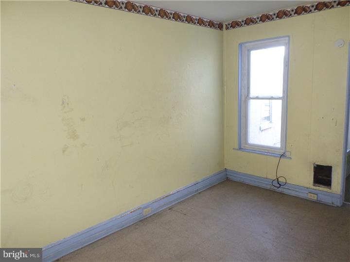915 Perry Street Reading, PA 19604 - Photo 6 of 10 Gallery Image 6