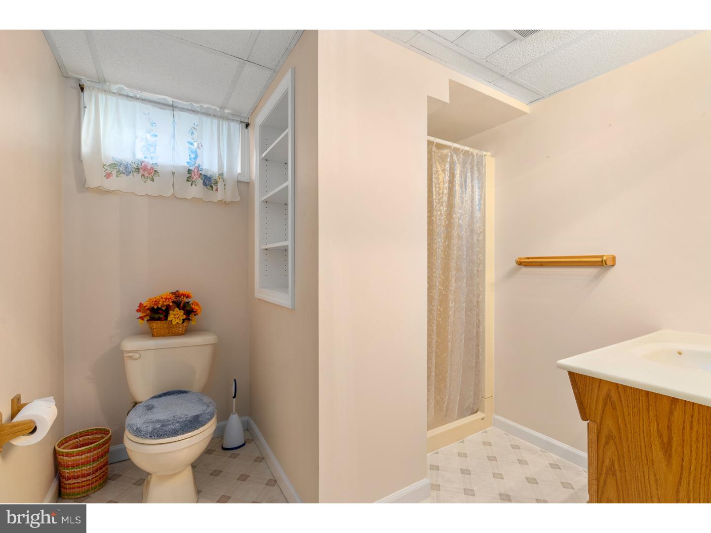 25 Mill Bend Road Trenton, NJ 08690 - Photo 15 of 28 Lower Level Bathroom