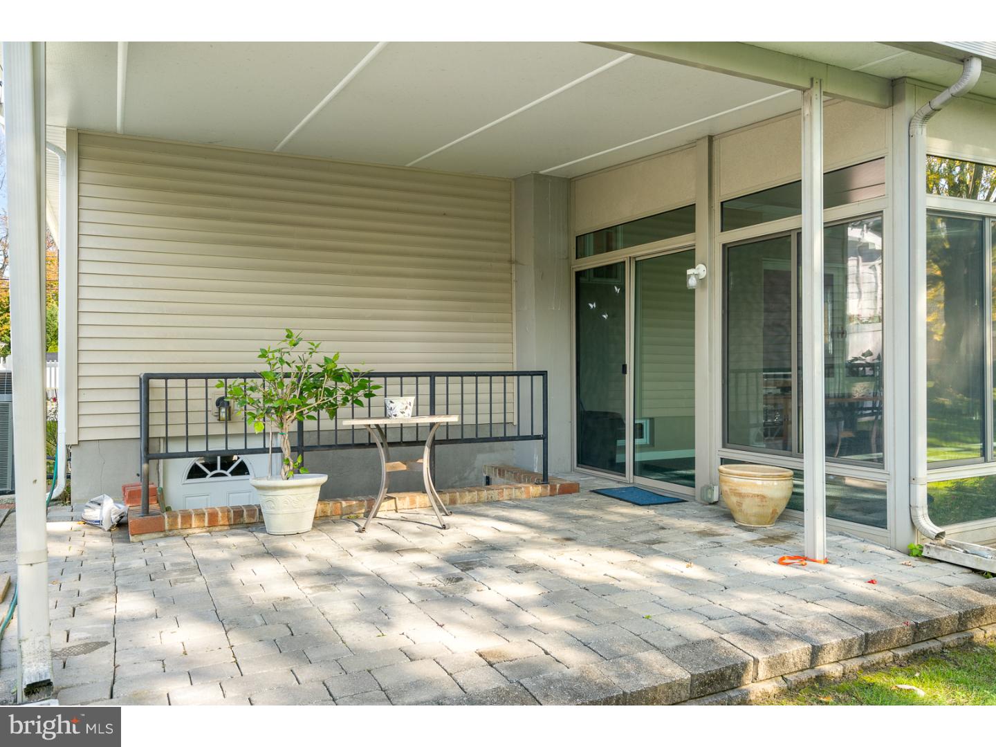 25 Mill Bend Road Trenton, NJ 08690 - Photo 20 of 28 Patio
