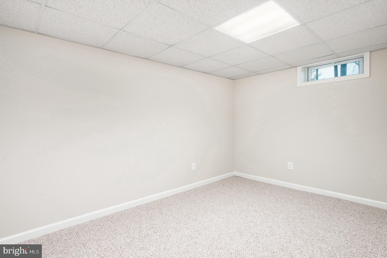 25 Mill Bend Road Trenton, NJ 08690 - Photo 26 of 28 Lower Level Bedroom
