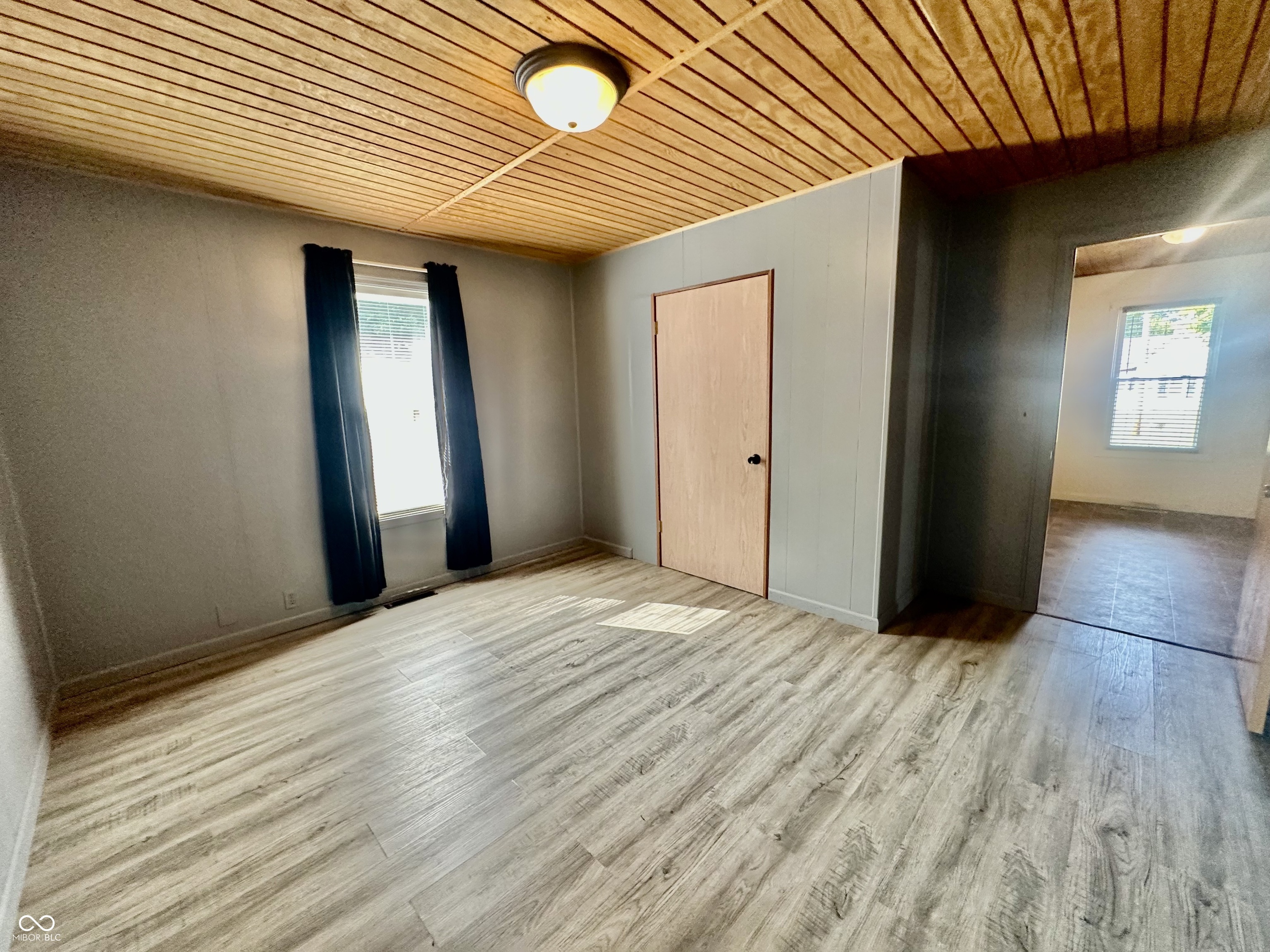 929 Washington Street Covington, IN 47932 - Photo 13 of 16