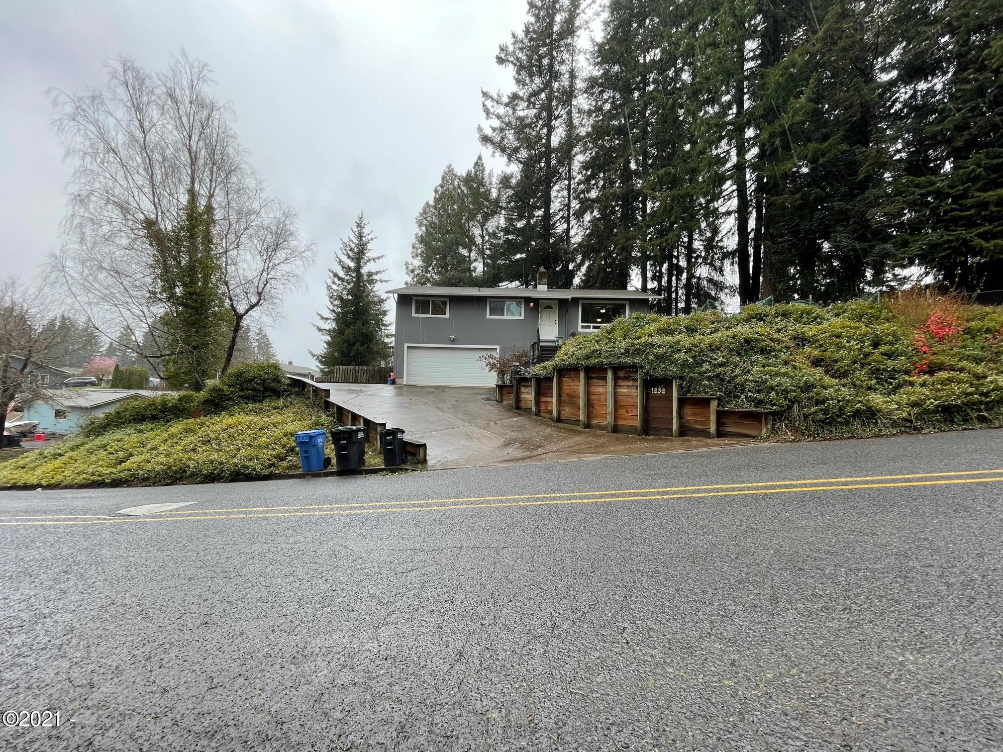 1636 Southeast Ammon Road Toledo, OR 97391 - Photo 1 of 54 Street View