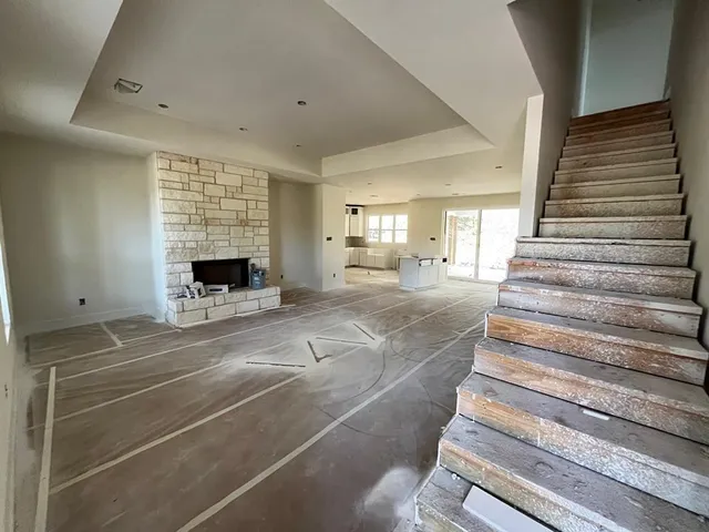 $545,000 | 317 Jonny Boy Way, Springtown, TX 76082