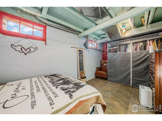 a house view with a backyard space