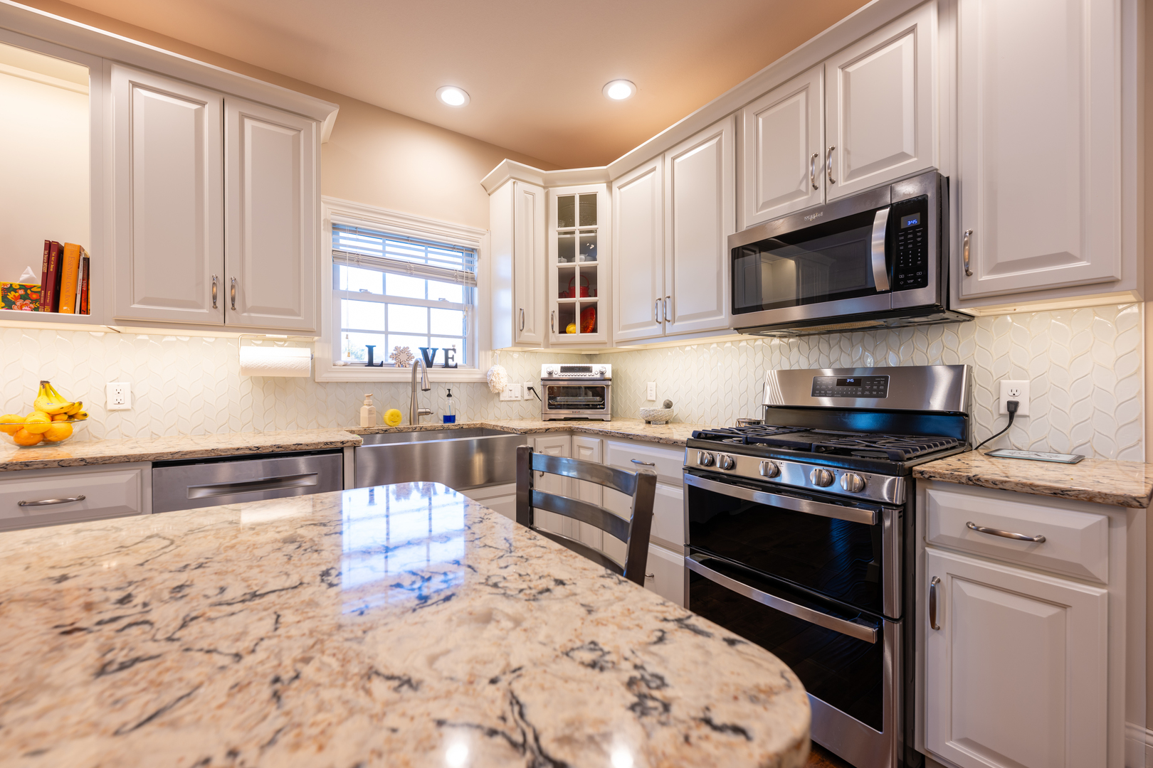 402 Gentian Street Savoy, IL 61874 - Photo 11 of 51