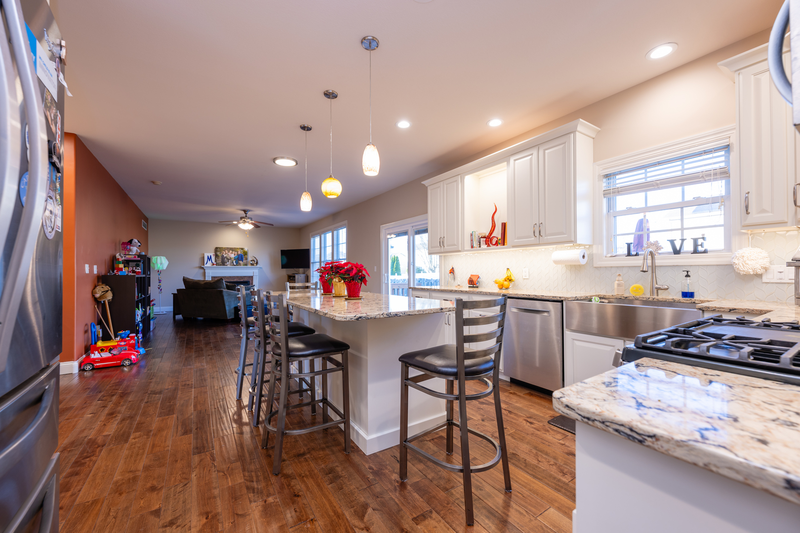 402 Gentian Street Savoy, IL 61874 - Photo 10 of 51