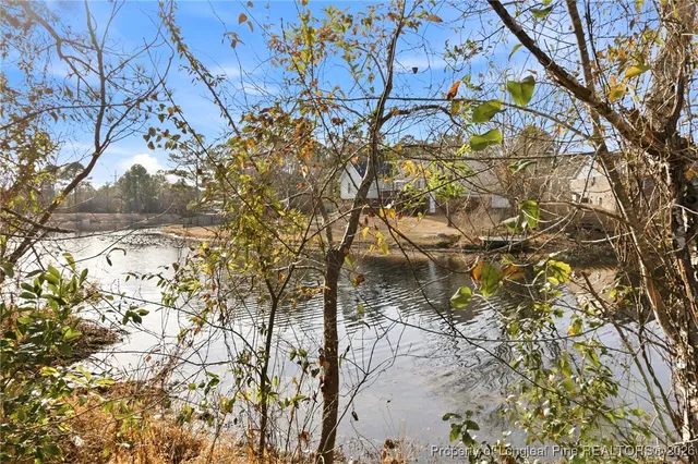 $170,000 | 6086 Lexington Drive, Hope Mills, NC 28348