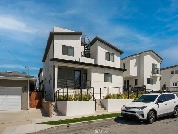$1,735,000 | 438 Sierra Street, El Segundo, CA 90245