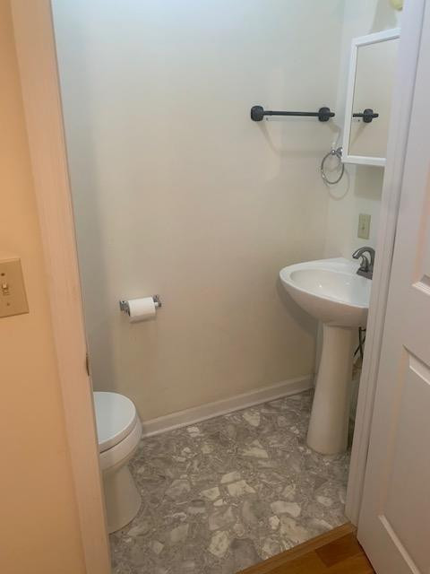 285 Keisha Vickers Road McKee, KY 40447 - Photo 14 of 15 Half Bathroom