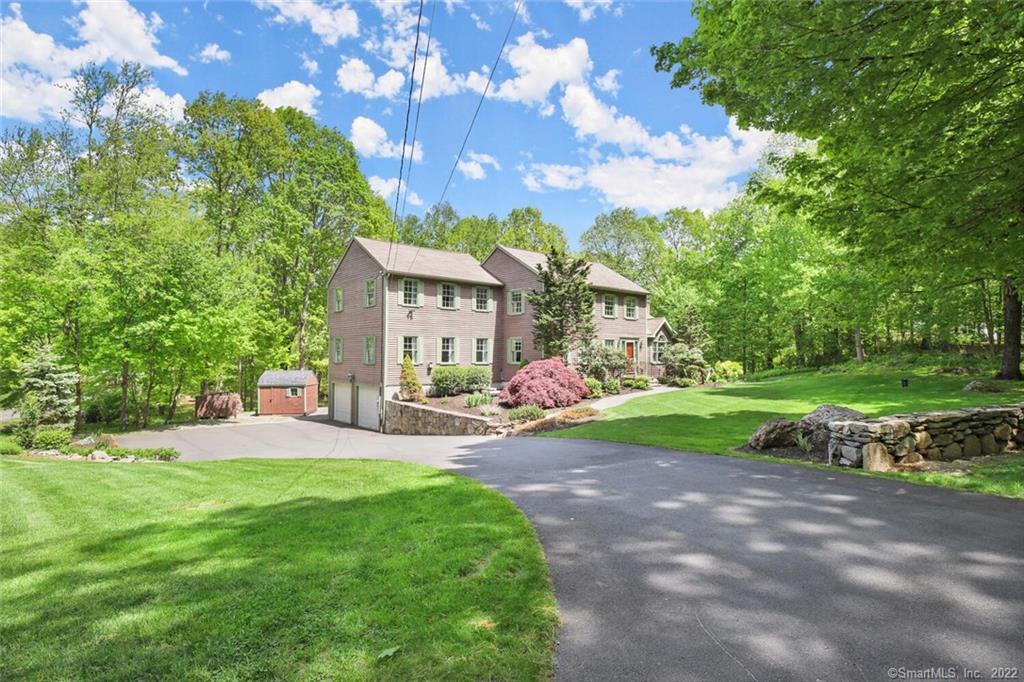 7 Maltbie Road Newtown, CT 06470 - Photo 1 of 1