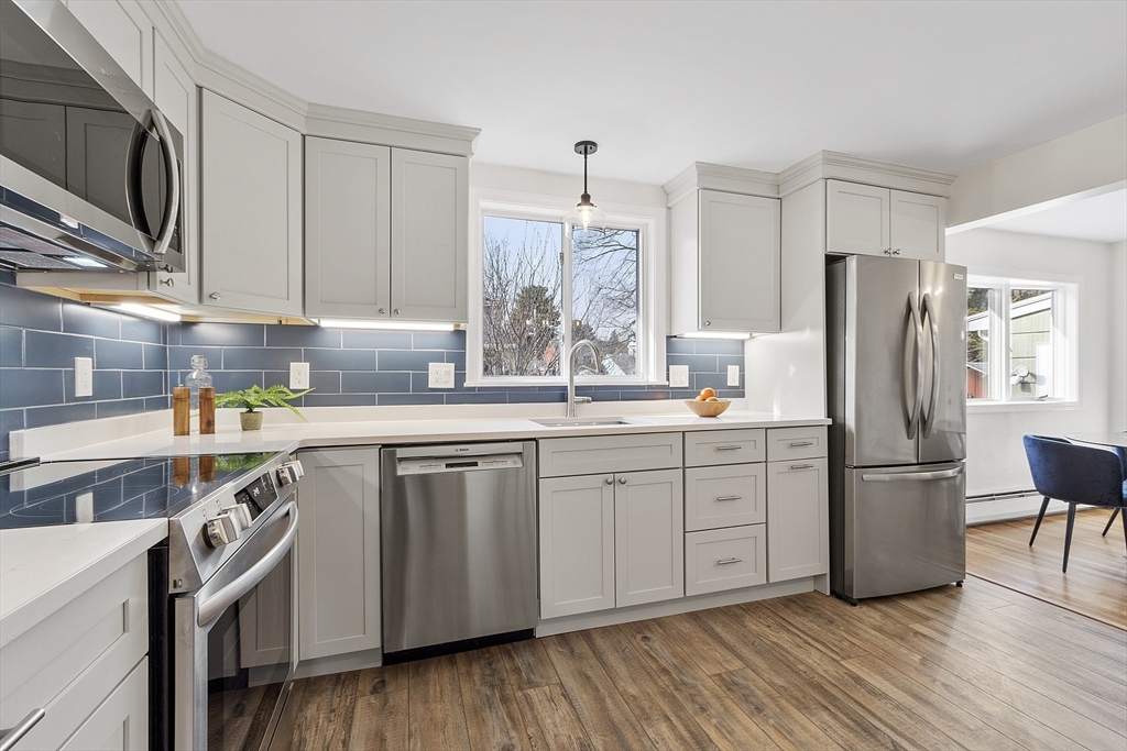 4 Parkman Road Reading, MA 01867 - Photo 6 of 34