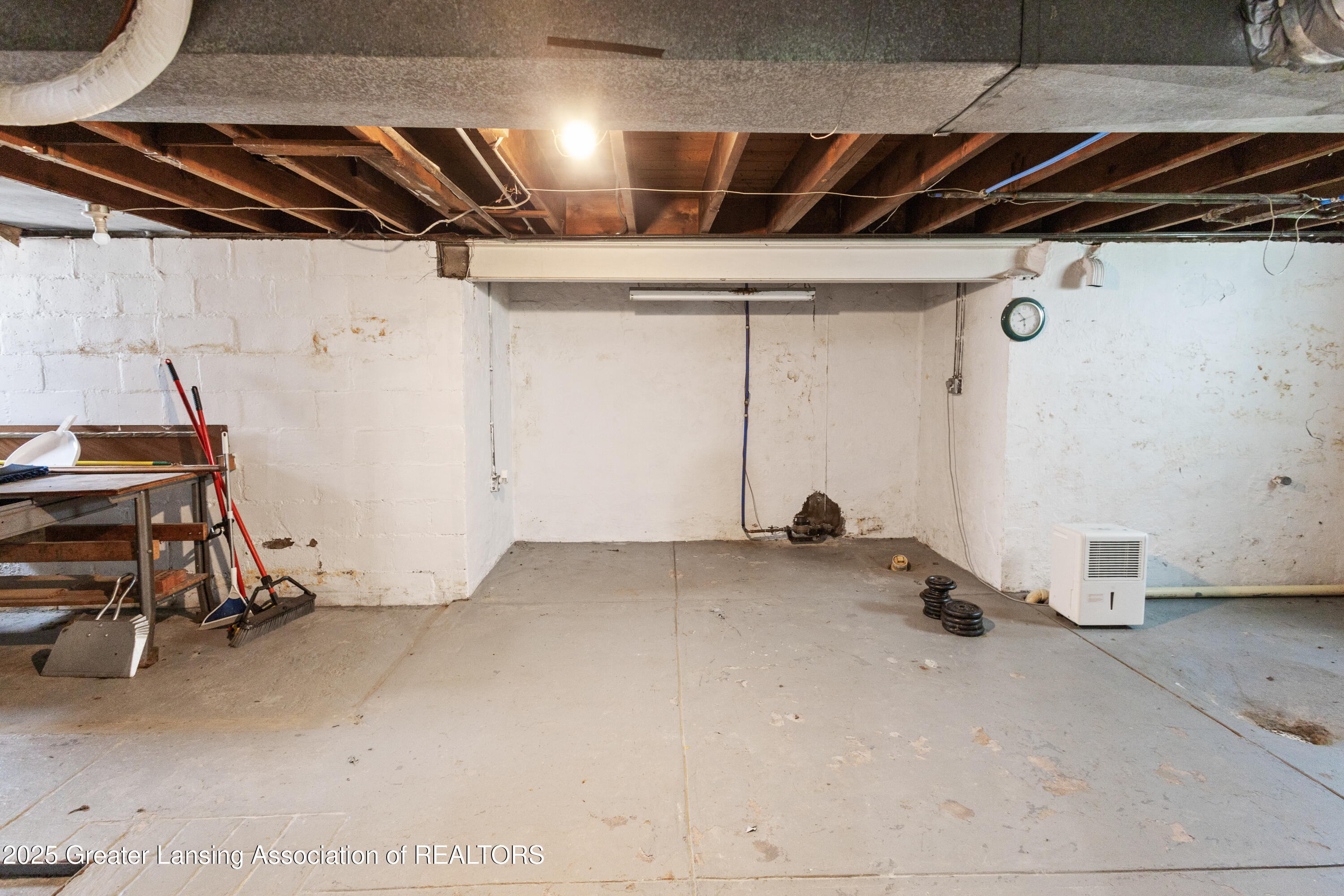 2335 Harding Avenue Lansing, MI 48910 - Photo 39 of 52 HARDING-4