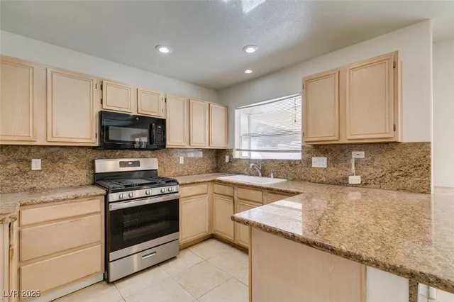 $2,490 | 8801 Cypresswood Avenue, Las Vegas, NV 89134