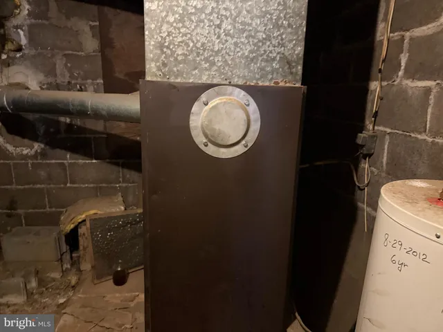 a bathroom with a sink and toilet