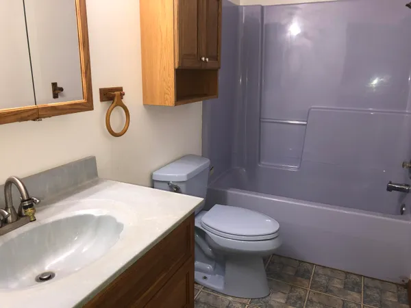 $125,000 | 10401 Ozga Street, Romulus, MI 48174