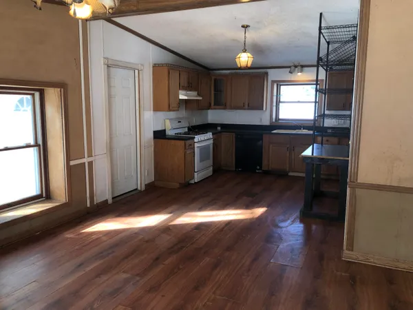 $125,000 | 10401 Ozga Street, Romulus, MI 48174