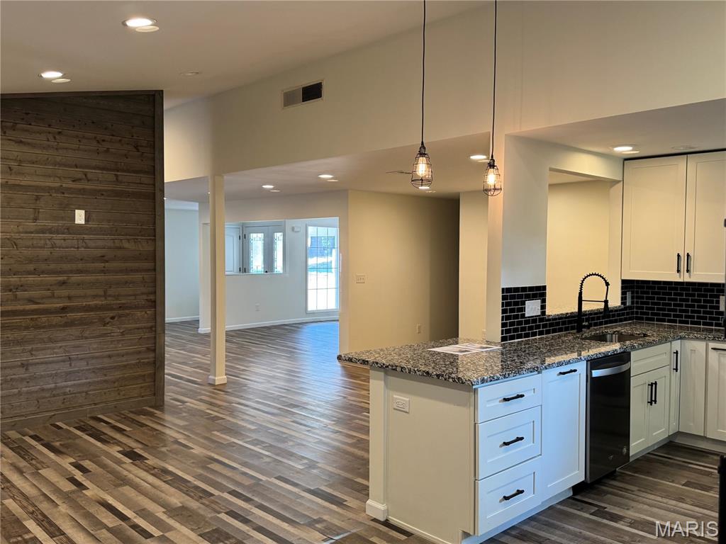 1529 Tryon Drive St. Louis, MO 63146 - Photo 12 of 22