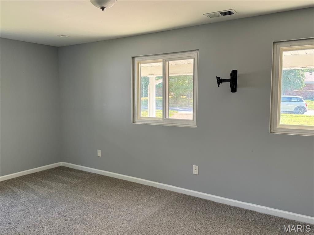 1529 Tryon Drive St. Louis, MO 63146 - Photo 17 of 22
