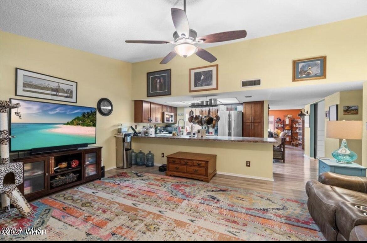 4249 East Hano Street Phoenix, AZ 85044 - Photo 14 of 19