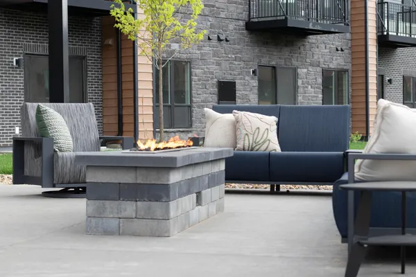 $1,370 | 6450 37th Avenue Northwest, Unit 115, Rochester, MN 55901