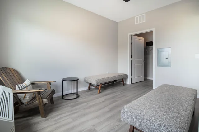 $1,370 | 6450 37th Avenue Northwest, Unit 115, Rochester, MN 55901