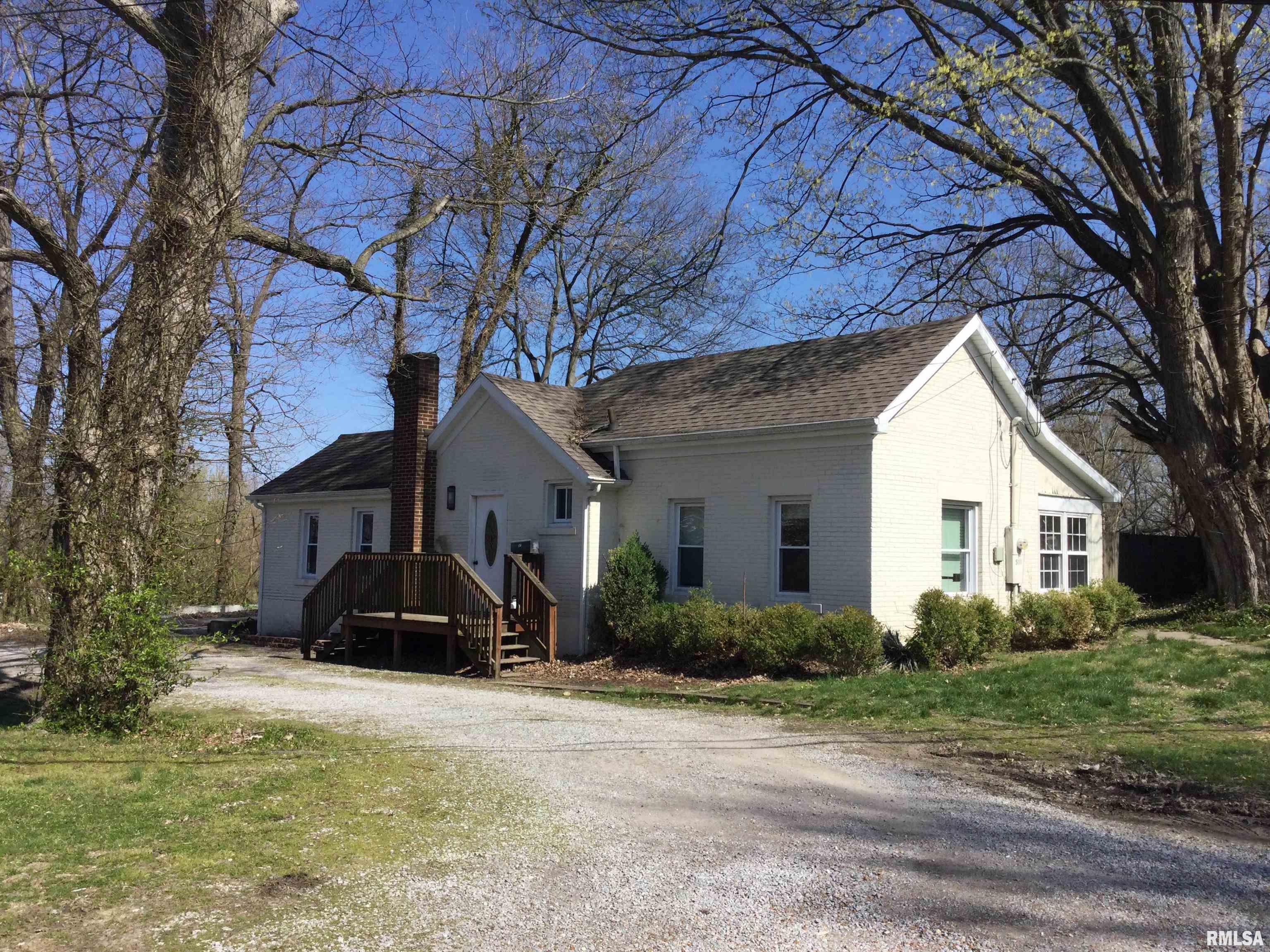 504 West Spring Street Anna, IL 62906 - Photo 1 of 12 Gallery Image 1