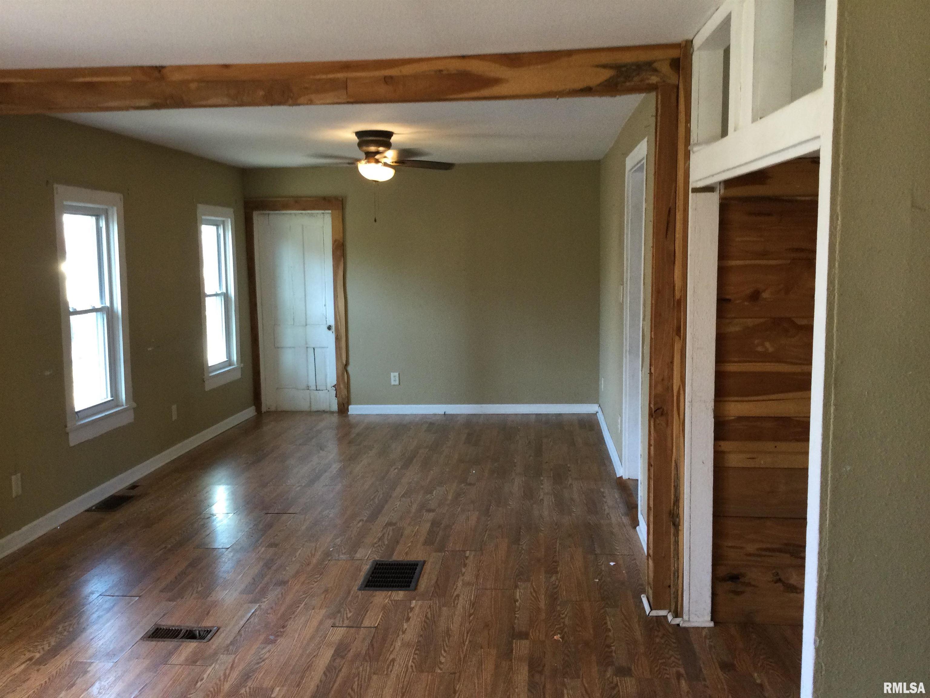 504 West Spring Street Anna, IL 62906 - Photo 3 of 12 Gallery Image 3