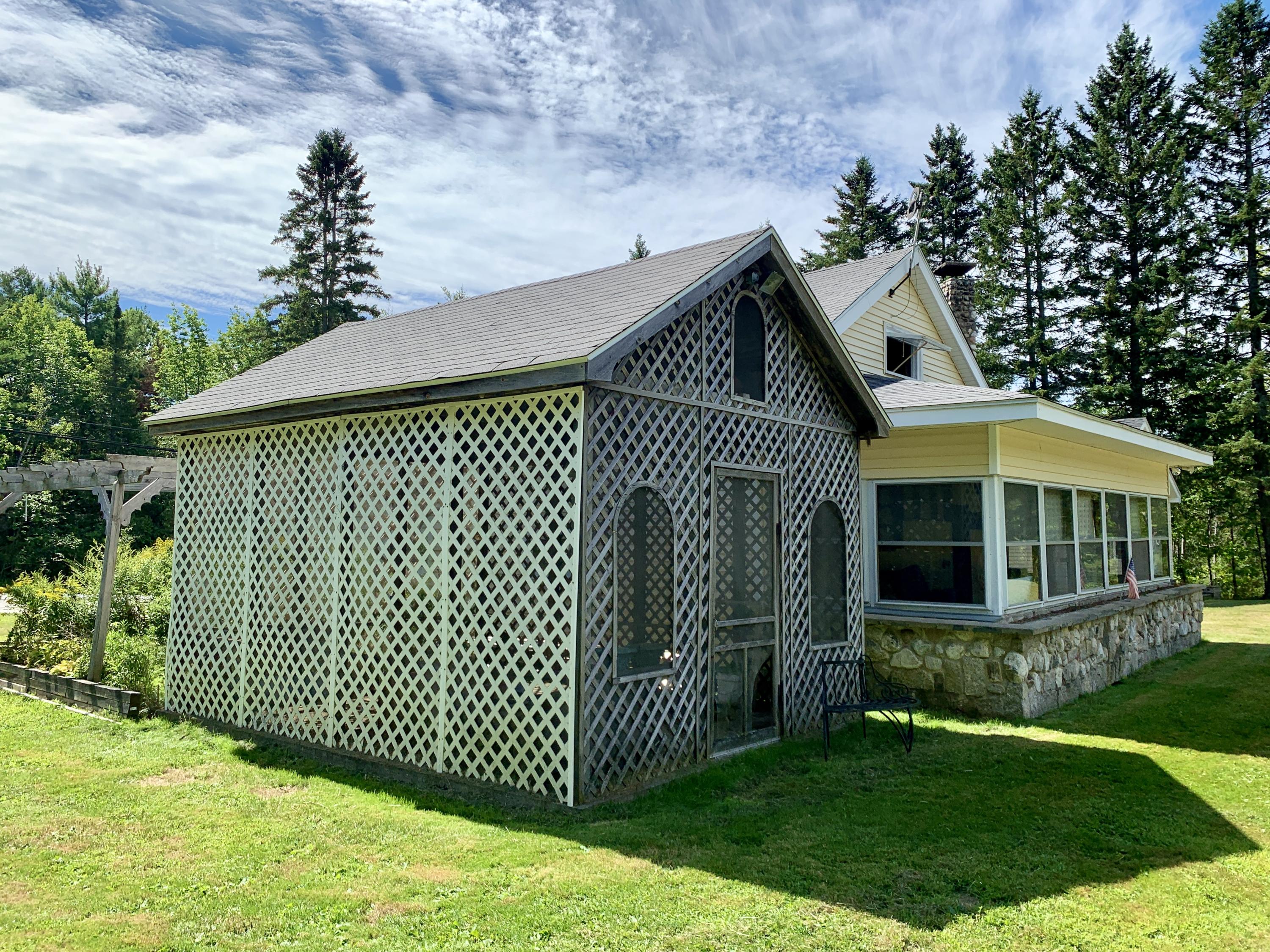 744 Bucksmills Road Bucksport, ME 04416 - Photo 5 of 36 Screen Room