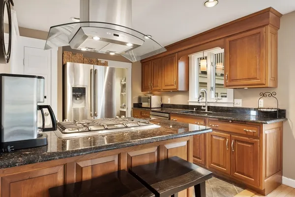 $549,900 | 18 Wintergreen Court, Unit 18, Lunenburg, MA 01462