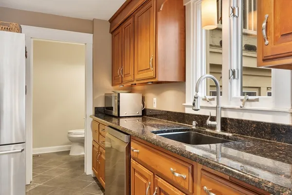 $549,900 | 18 Wintergreen Court, Unit 18, Lunenburg, MA 01462