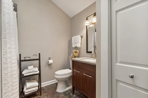 $549,900 | 18 Wintergreen Court, Unit 18, Lunenburg, MA 01462